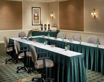 Doubletree Suites By Hilton Boston - Cambridge Exterior foto